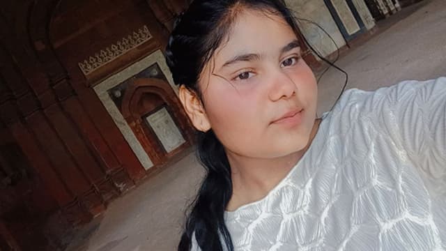 Desi Insta GF – Latest Outdoor Pound MMS